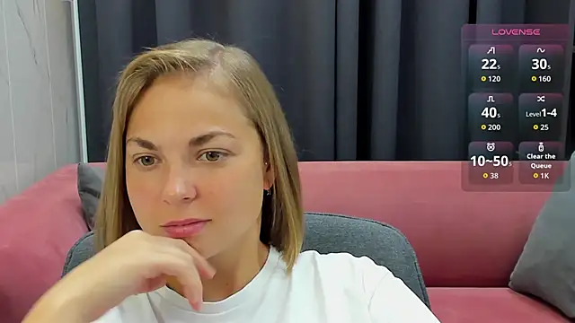 Snapshot of TataArdent chatting on October 4, 2025, 8:40 pm TataArdent online show from October 4, 2025, 8:40 pm