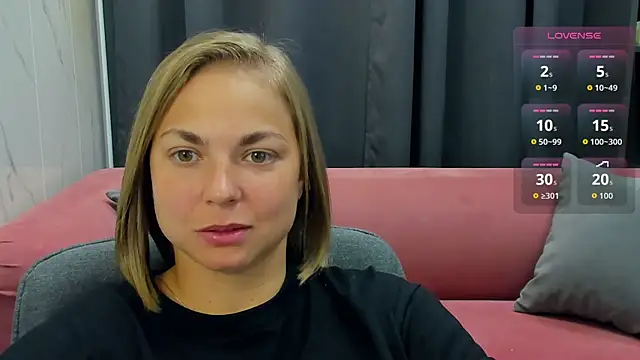 Snapshot of TataArdent chatting on October 8, 2025, 8:28 pm TataArdent online show from October 8, 2025, 8:28 pm