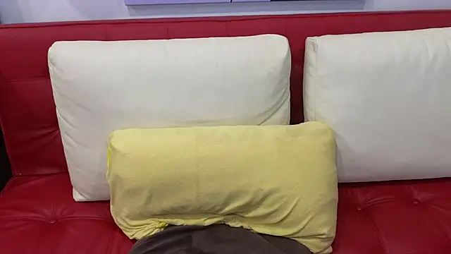 Snapshot of MatureOfKind chatting on February 7, 2025, 12:28 pm MatureOfKind online show from February 7, 2025, 12:28 pm