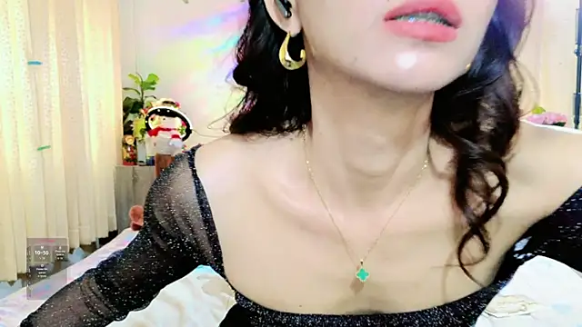 Snapshot of ribbinpink chatting on July 17, 2026, 6:53 am ribbinpink online show from July 17, 2026, 6:53 am