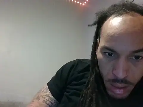 Snapshot of BigWayneBabyXXX chatting on April 8, 2026, 5:07 am BigWayneBabyXXX online show from April 8, 2026, 5:07 am