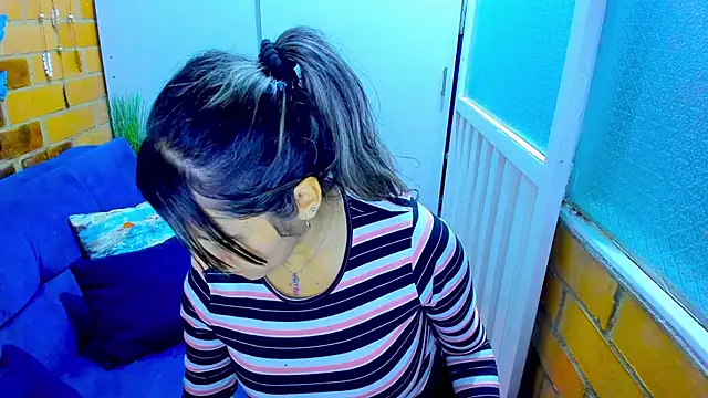 Snapshot of Penelope47 chatting on January 24, 2025, 9:26 pm Penelope47 online show from January 24, 2025, 9:26 pm