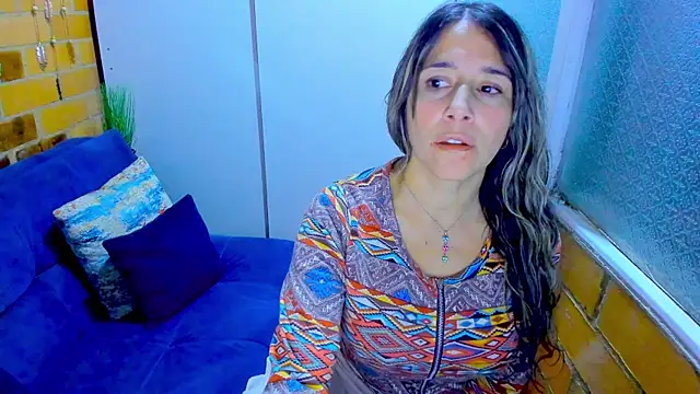 Snapshot of Penelope47 chatting on January 30, 2025, 11:34 pm Penelope47 online show from January 30, 2025, 11:34 pm