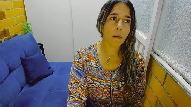 Snapshot of Penelope47 chatting on March 14, 2025, 7:23 pm Penelope47 online show from March 14, 2025, 7:23 pm