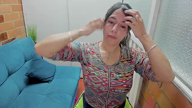 Snapshot of Penelope47 chatting on October 28, 2025, 6:54 pm Penelope47 online show from October 28, 2025, 6:54 pm