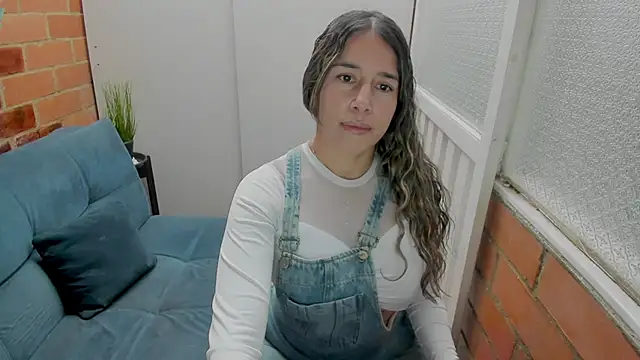Snapshot of Penelope47 chatting on June 16, 2026, 6:54 pm Penelope47 online show from June 16, 2026, 6:54 pm