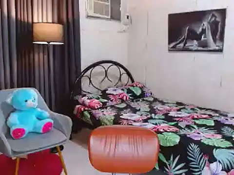 Snapshot of CumEaterLima chatting on September 16, 2025, 7:20 am CumEaterLima online show from September 16, 2025, 7:20 am