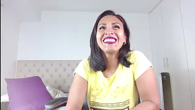 Snapshot of ms_freyax chatting on May 17, 2026, 2:31 am ms freyax online show from May 17, 2026, 2:31 am