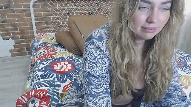 xxkristinaxx online show from February 24, 2025, 10:48 am