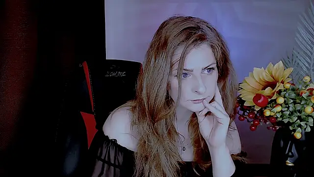 Eleonores online show from May 4, 2026, 5:25 am