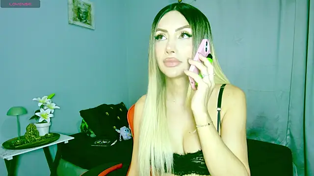 ale lovee online show from July 23, 2026, 2:42 am