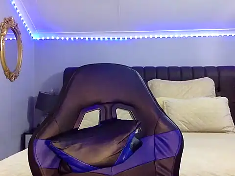 BOOTYBANGER24xx online show from October 9, 2025, 2:20 am