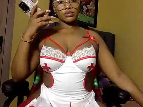 BOOTYBANGER24xx online show from February 3, 2026, 8:30 am