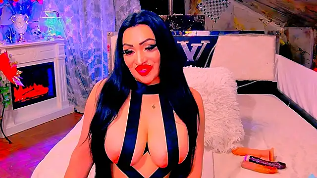 AmyraSunris online show from June 25, 2026, 9:19 pm