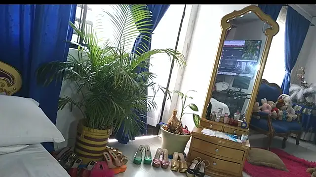 big boobsmature online show from July 11, 2026, 4:32 pm