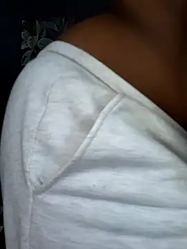 SWEETDOLLY29XX online show from June 12, 2026, 8:46 am