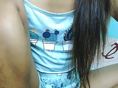 nica20 online show from February 13, 2026, 4:19 am