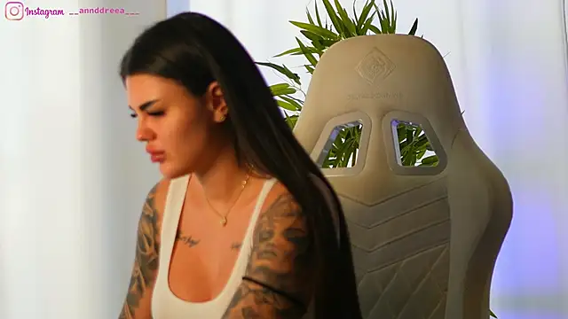 Snapshot of perfectt33n chatting on March 6, 2025, 9:36 am perfectt33n online show from March 6, 2025, 9:36 am