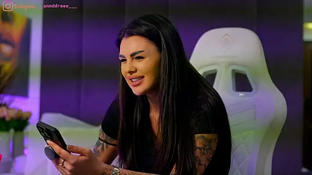 Snapshot of perfectt33n chatting on December 16, 2025, 4:01 pm perfectt33n online show from December 16, 2025, 4:01 pm