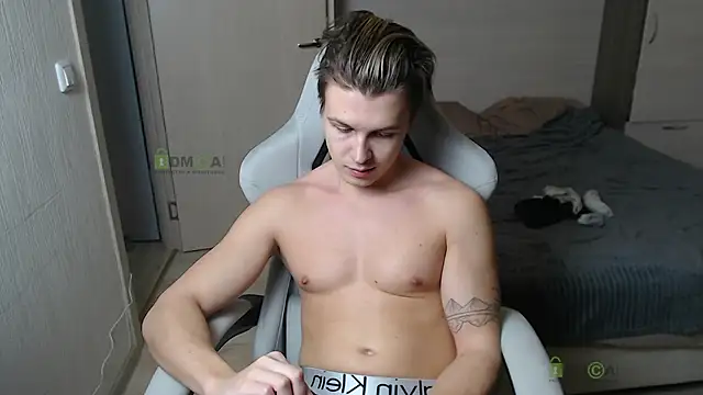 Snapshot of Sunny-Girl1 chatting on March 13, 2025, 6:23 pm Sunny-Girl1 online show from March 13, 2025, 6:23 pm