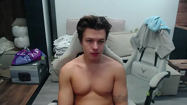 Snapshot of Sunny-Girl1 chatting on November 13, 2025, 6:56 am Sunny-Girl1 online show from November 13, 2025, 6:56 am