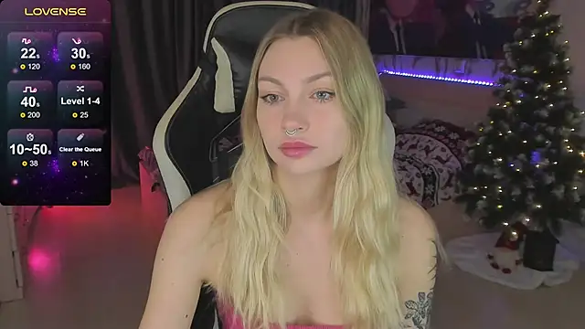 Snapshot of BiMolly chatting on January 7, 2025, 3:14 am BiMolly online show from January 7, 2025, 3:14 am