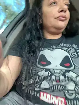 PichyPrettyPussy online show from February 13, 2026, 6:37 pm