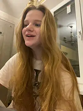 Snapshot of -MimmiLissa- chatting on March 6, 2025, 7:21 pm -MimmiLissa- online show from March 6, 2025, 7:21 pm