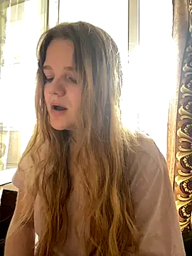 Snapshot of -MimmiLissa- chatting on September 21, 2025, 12:18 pm -MimmiLissa- online show from September 21, 2025, 12:18 pm