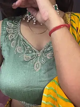 Snapshot of DesiZoya chatting on September 28, 2025, 10:48 pm DesiZoya online show from September 28, 2025, 10:48 pm