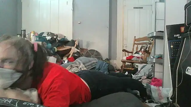 Snapshot of Valarie83 chatting on March 14, 2025, 9:43 pm Valarie83 online show from March 14, 2025, 9:43 pm