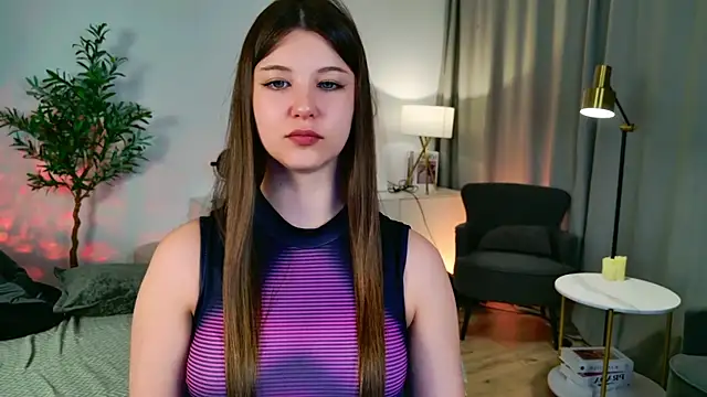 ElizaMild online show from June 4, 2026, 1:17 pm