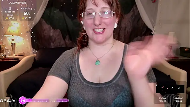 Snapshot of WickedAphrodite chatting on January 31, 2025, 12:17 am WickedAphrodite online show from January 31, 2025, 12:17 am