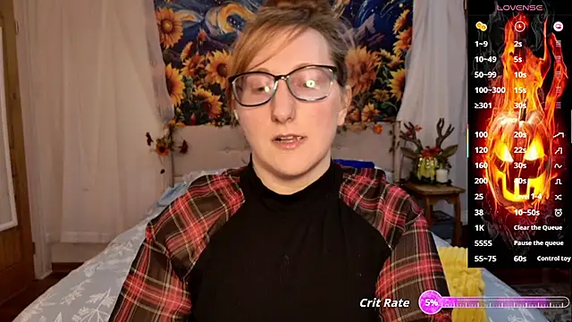 Snapshot of WickedAphrodite chatting on October 17, 2025, 12:14 am WickedAphrodite online show from October 17, 2025, 12:14 am