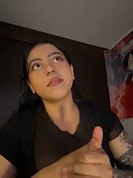 Naiara sex online show from June 18, 2026, 6:46 am