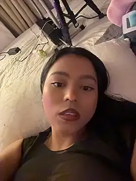 Naiara sex online show from July 7, 2026, 5:21 am