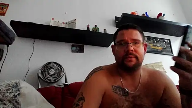 sexykevin17cm online show from September 25, 2025, 1:59 pm