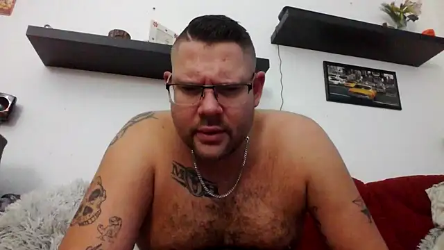 sexykevin17cm online show from December 22, 2025, 3:20 pm