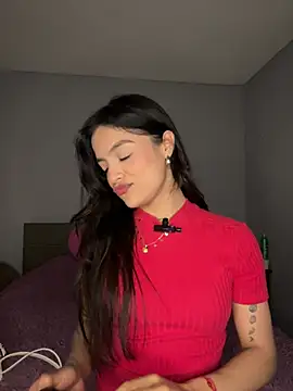 Snapshot of Sammy_pink chatting on February 5, 2025, 2:19 am Sammy pink online show from February 5, 2025, 2:19 am