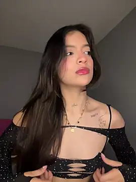 Snapshot of Sammy_pink chatting on March 2, 2025, 4:50 am Sammy pink online show from March 2, 2025, 4:50 am