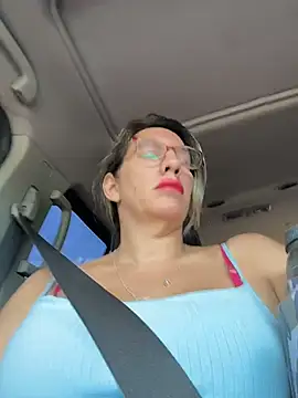 Gatitacarlita online show from February 18, 2026, 1:40 pm