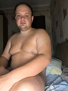 Snapshot of Dimka132 chatting on December 19, 2024, 4:35 pm Dimka132 online show from December 19, 2024, 4:35 pm