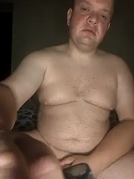 Snapshot of Dimka132 chatting on February 14, 2026, 10:50 pm Dimka132 online show from February 14, 2026, 10:50 pm