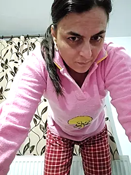 IsabelleCraft online show from February 7, 2026, 11:30 pm