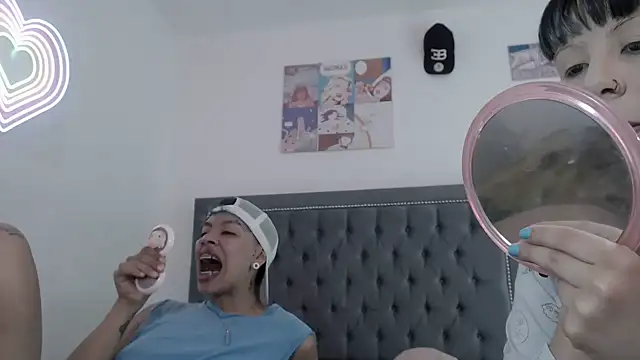 Snapshot of dulce_maria_x chatting on December 29, 2024, 5:44 pm dulce maria x online show from December 29, 2024, 5:44 pm