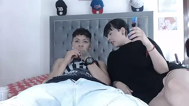 Snapshot of dulce_maria_x chatting on February 23, 2025, 5:12 am dulce maria x online show from February 23, 2025, 5:12 am