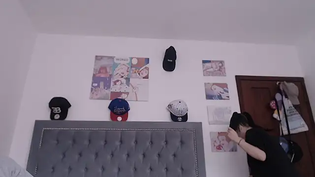 Snapshot of dulce_maria_x chatting on February 23, 2025, 5:29 pm dulce maria x online show from February 23, 2025, 5:29 pm