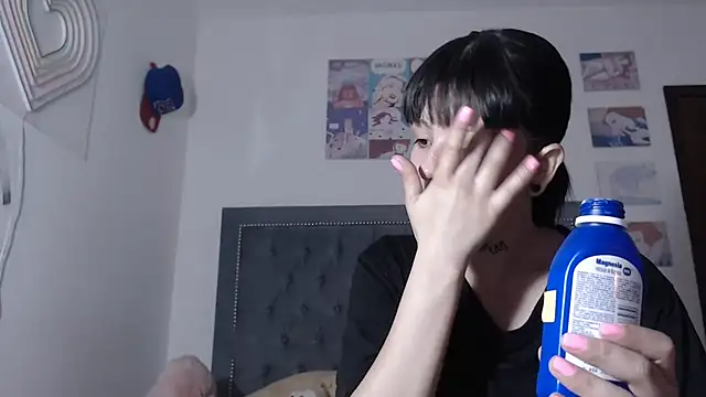 Snapshot of dulce_maria_x chatting on March 5, 2025, 10:10 pm dulce maria x online show from March 5, 2025, 10:10 pm