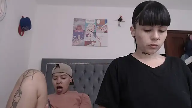 Snapshot of dulce_maria_x chatting on March 6, 2025, 7:43 pm dulce maria x online show from March 6, 2025, 7:43 pm