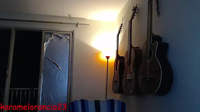 Smoke trip Alicia online show from September 16, 2025, 4:24 am